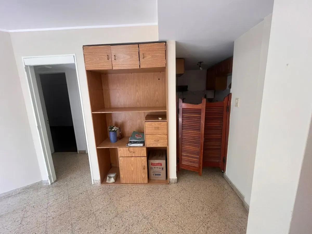Foto de Departamento en alquiler - 2 Dormitorios 1 Baño - La Plata, imagen 2