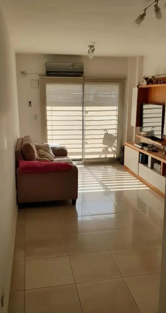 Departamento en venta - 2 Dormitorios 1 Baño - Villa del Parque 2