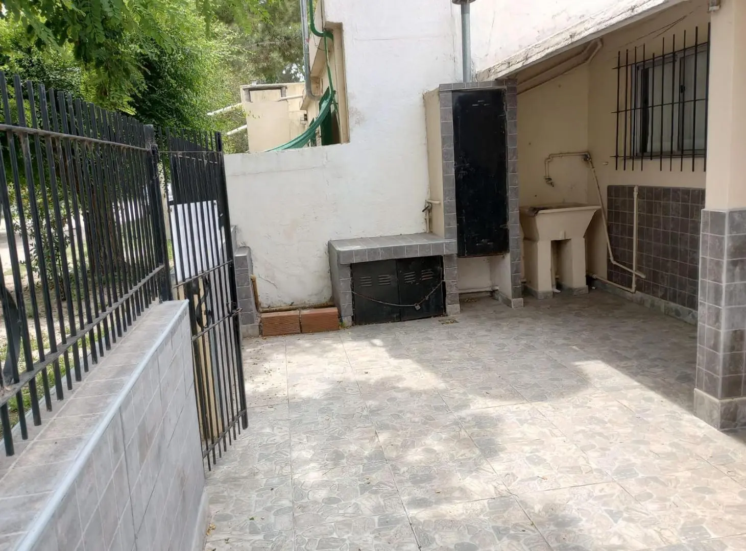 Casa en venta - 2 Dormitorios 1 Baño - San Clemente del Tuyú 4