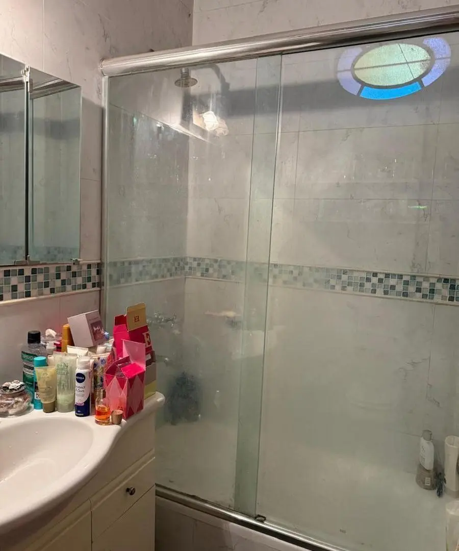 Casa en venta - 2 Dormitorios 2 Baños - Villa Devoto 4