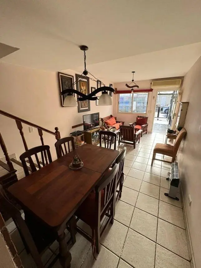 PH en venta - 2 Dormitorios 2 Baños - Cochera - 118Mts2 - Villa Sarmiento 4