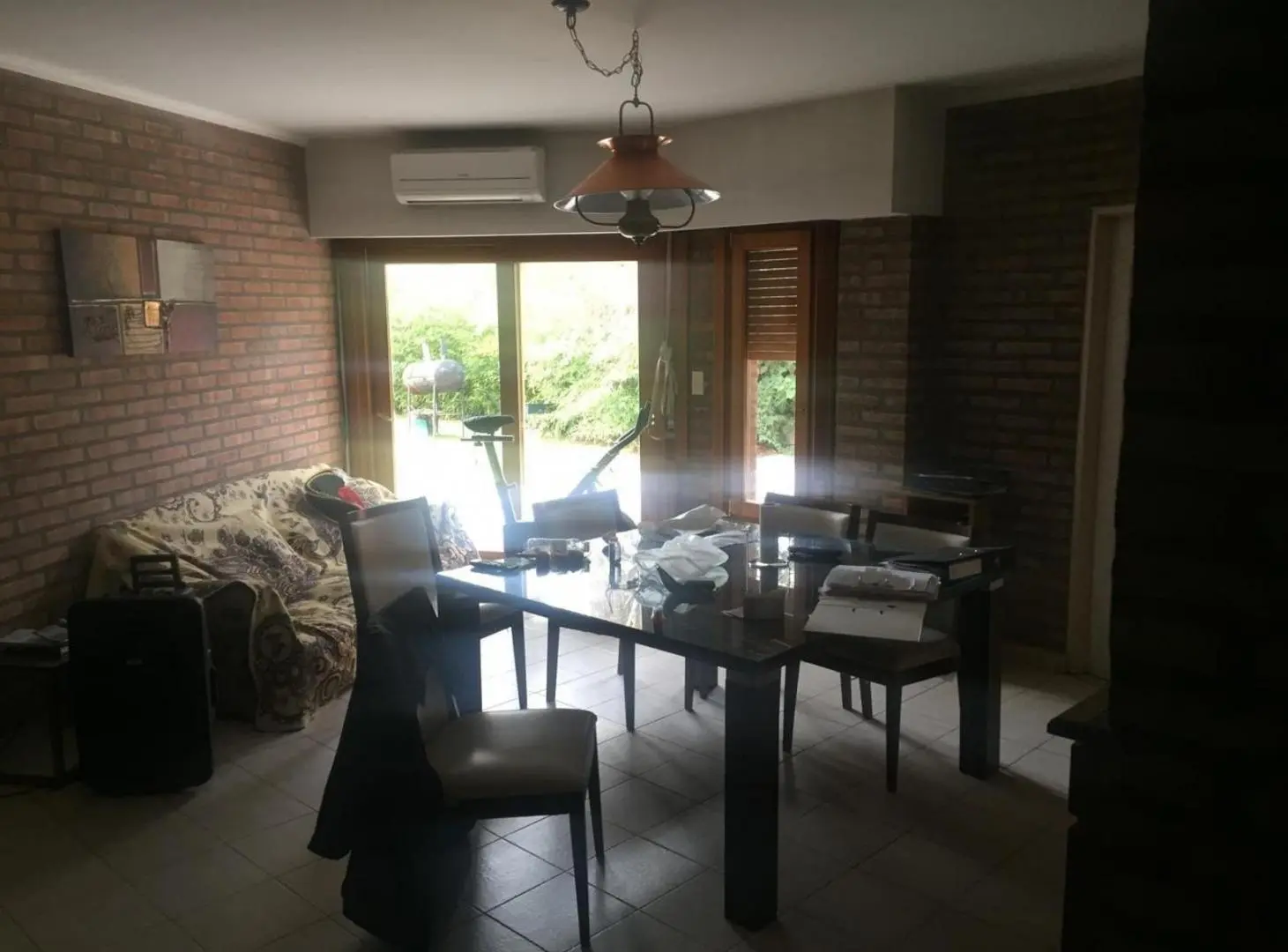 Casa en venta - 4 Dormitorios 5 Baños - Cipolletti 5