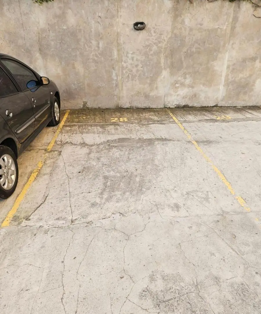 Cochera en venta - 11Mts2 - La Plata 4