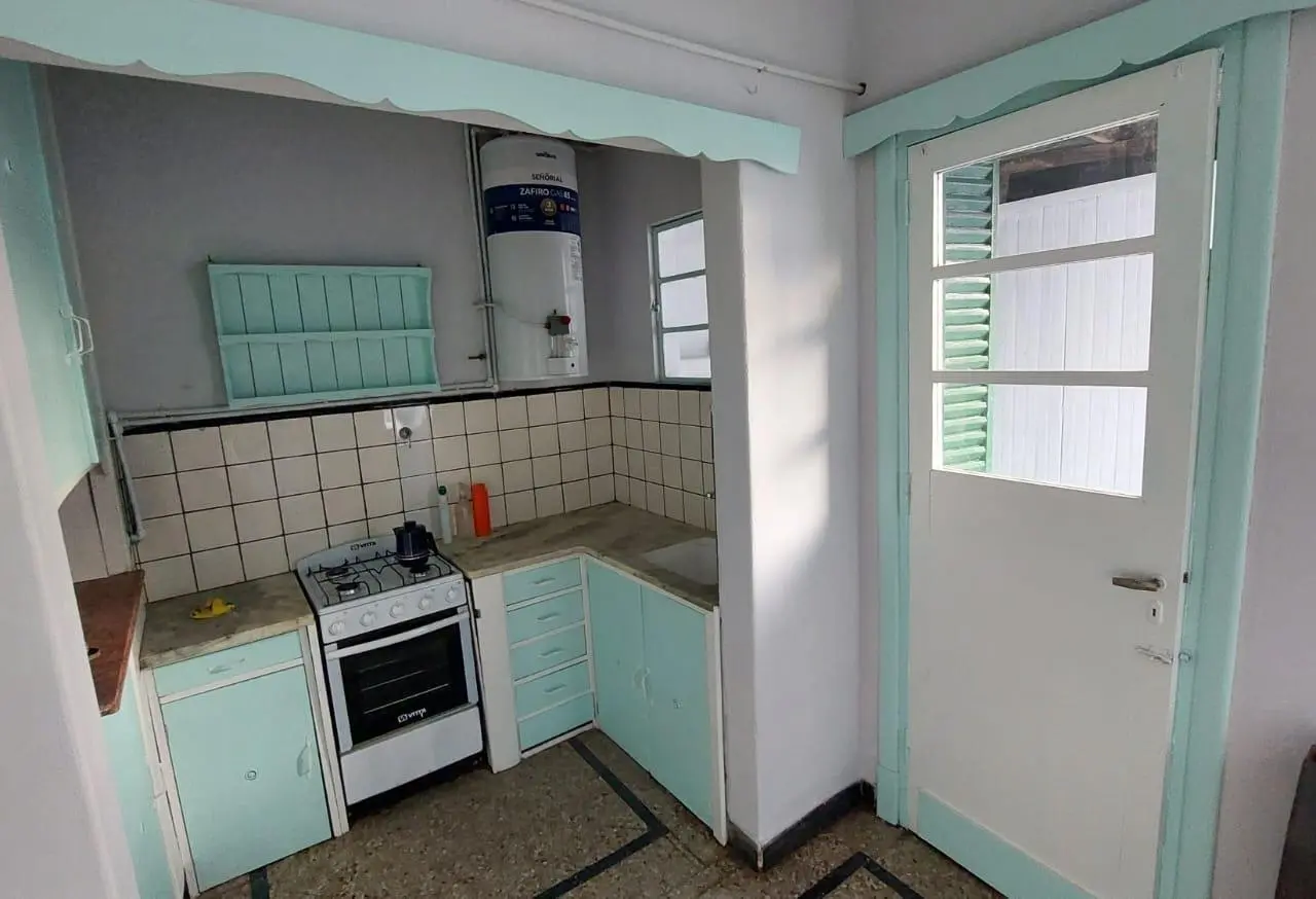 Departamento en alquiler - 2 Dormitorios 1 Baño - Quilmes 4