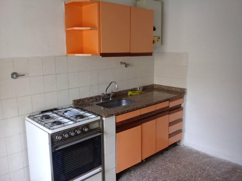 Foto de Departamento en alquiler - 1 Dormitorio 1 Baño - 47Mts2 - Quilmes, imagen 4