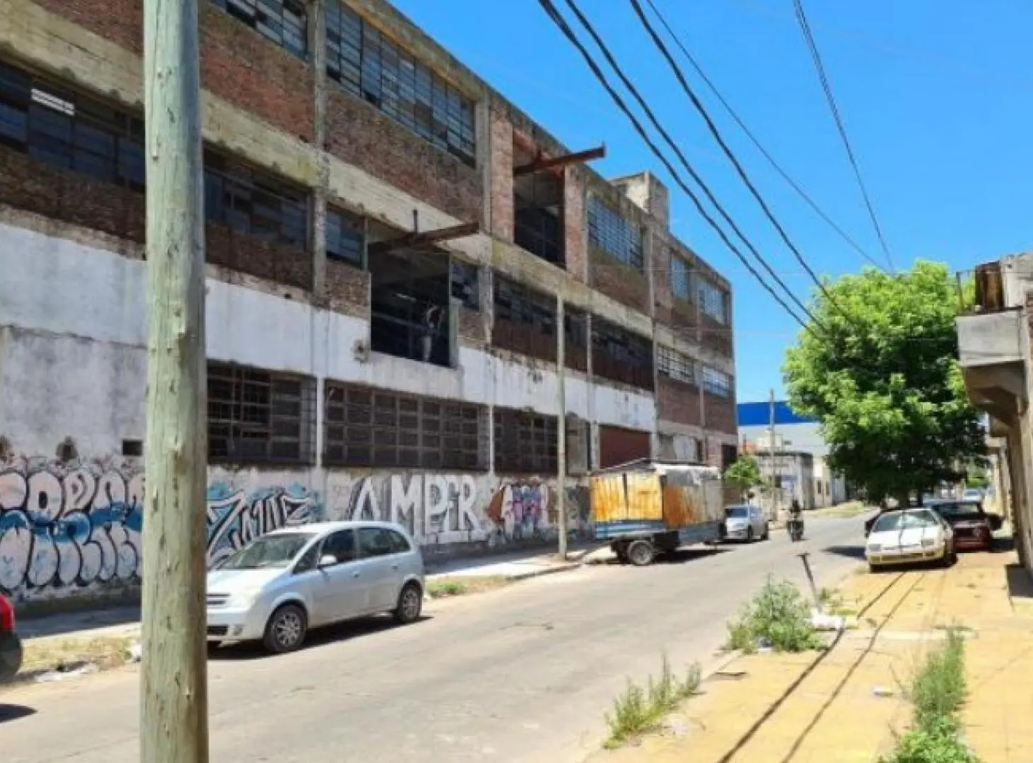 Depósito en alquiler - Oficinas - Vestuarios - La Matanza 3