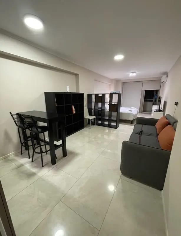 Departamento Monoambiente en alquiler - 1 Baño - Recoleta