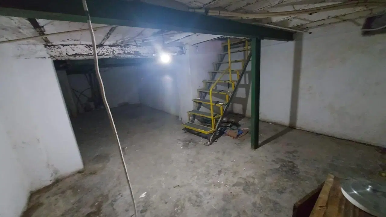 Local Comercial en alquiler - 2 Baños - Microcentro 4
