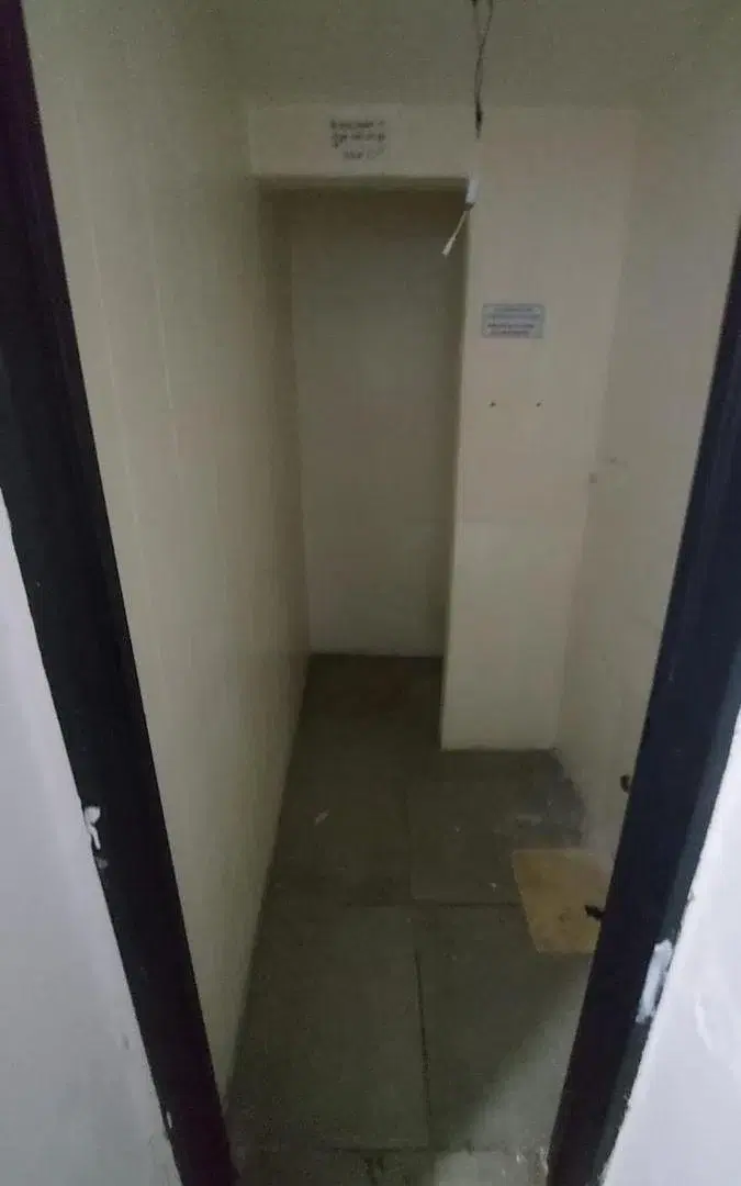 Local Comercial en alquiler - 2 Baños - Microcentro 3