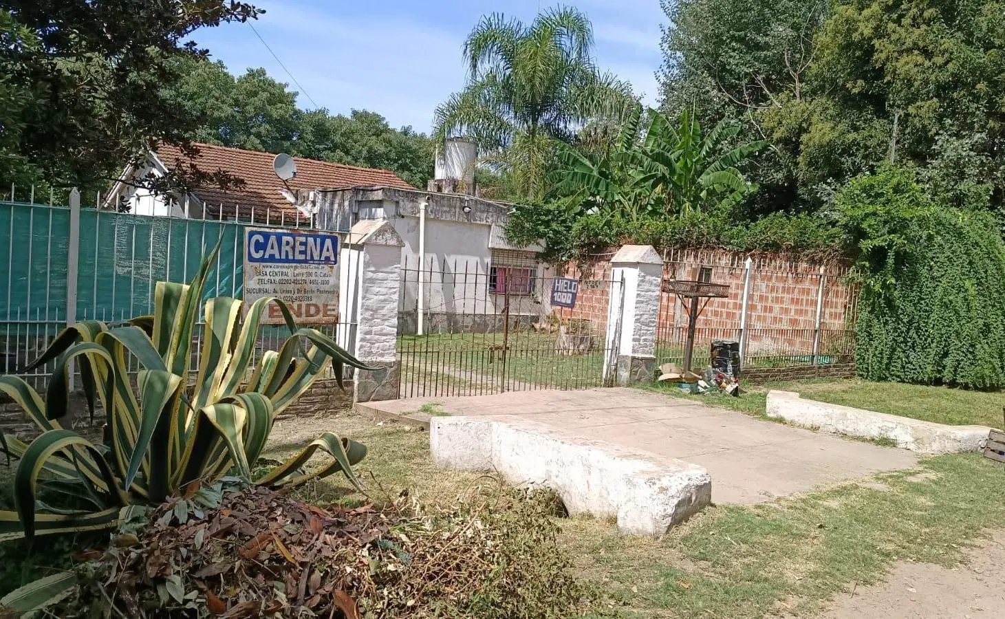 Casa en venta - 3 Dormitorios 2 Baños - Merlo 3