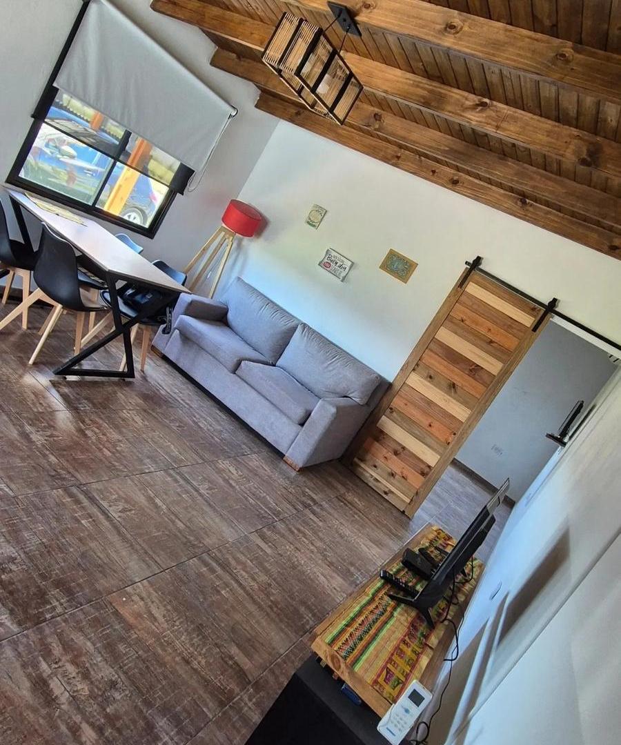 Foto de Casa en venta - 1 Dormitorio 1 Baño - La Plata, imagen 1