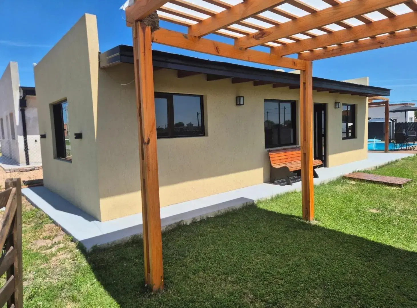 Casa en venta - 1 Dormitorio 1 Baño - La Plata 5
