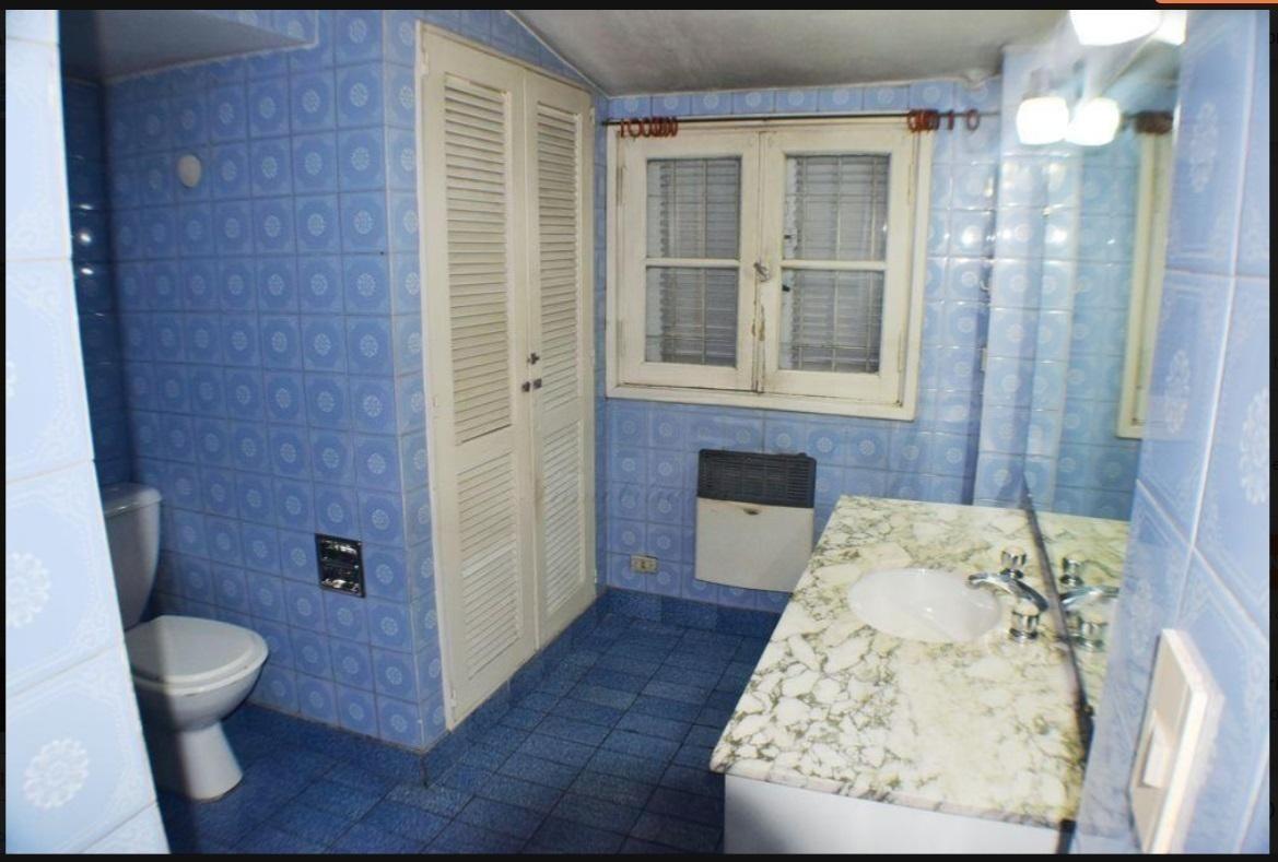 Casa en alquiler - 3 Dormitorios 4 Baños - La Matanza