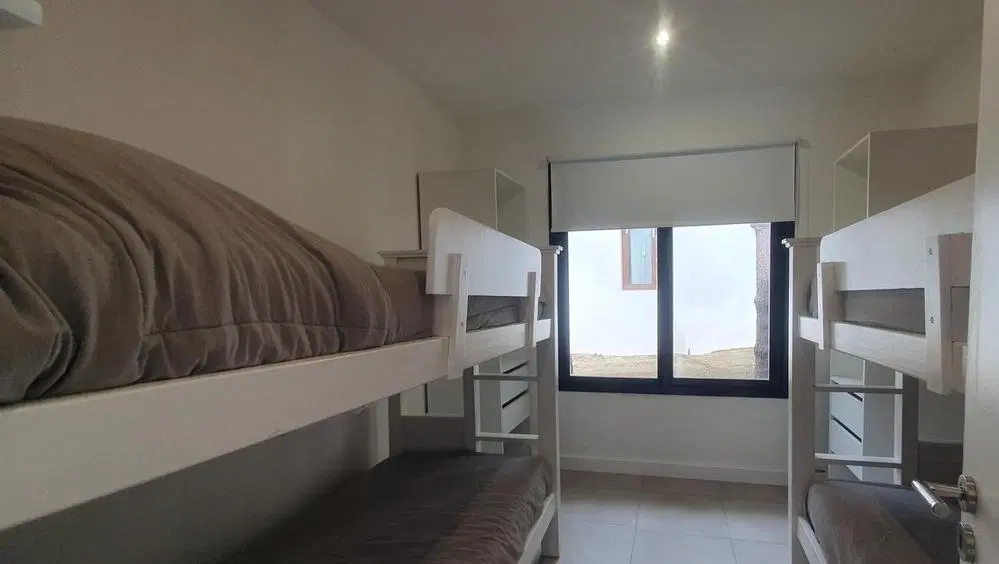 Casa en venta - 4 Dormitorios 3 Baños - Golf 2 4