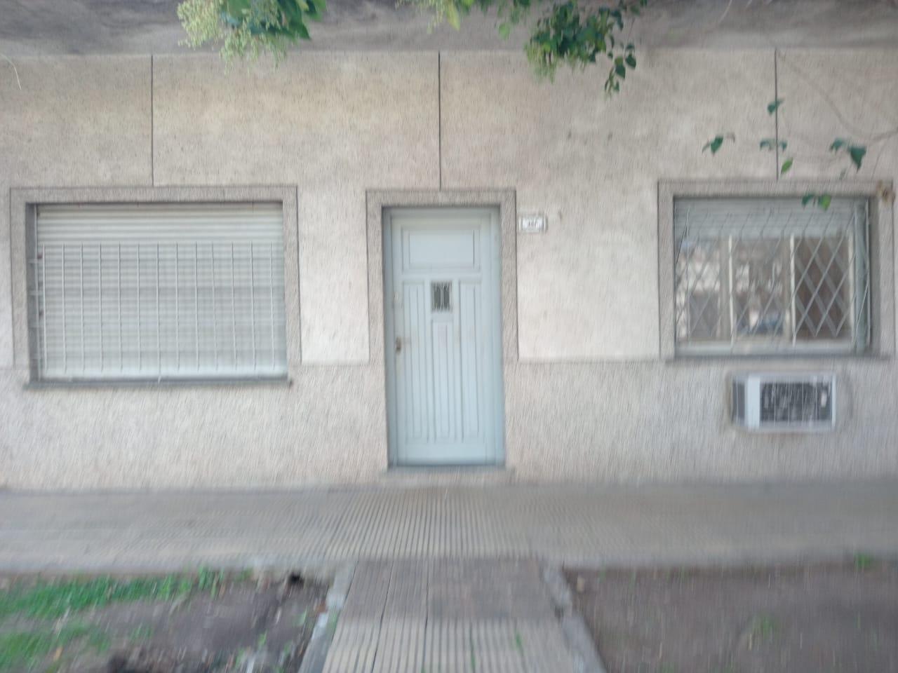 Casa en venta - 2 Dormitorios 2 Baños - General San Martin