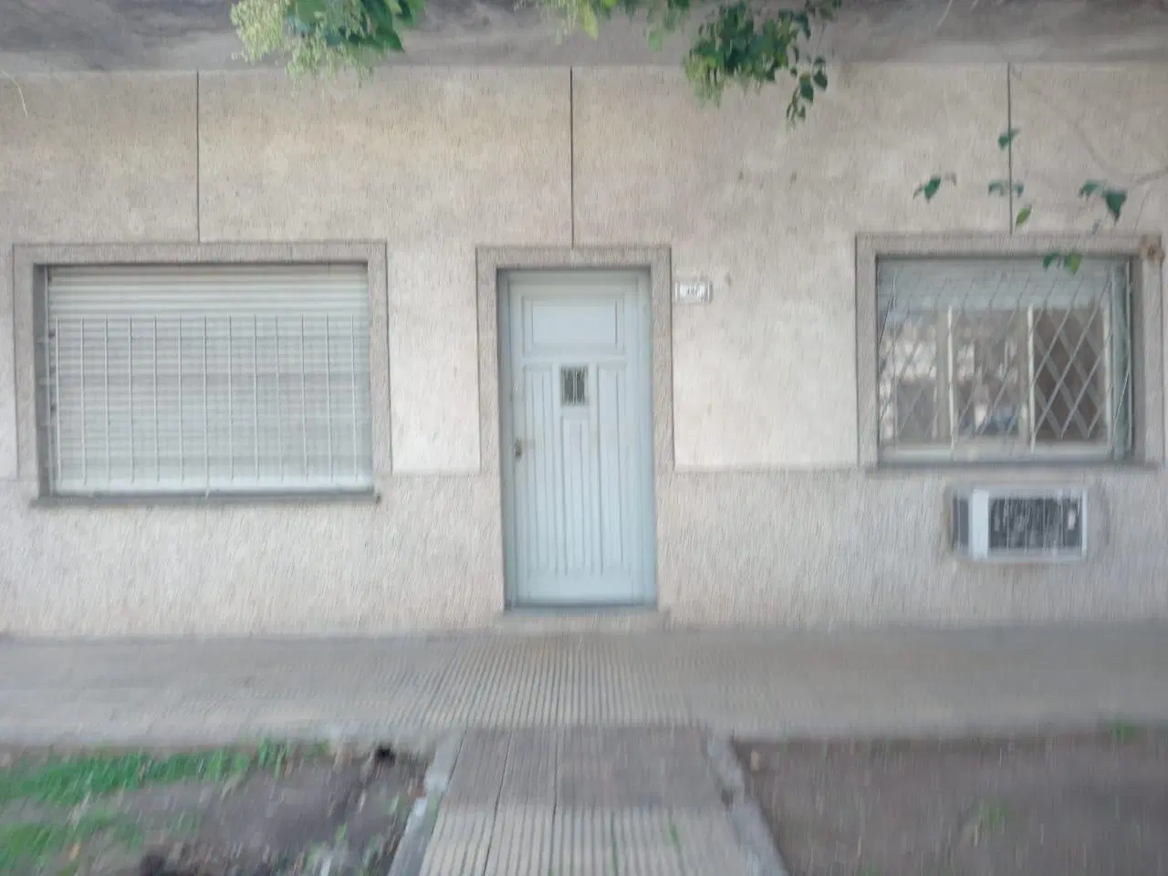 Casa en venta - 2 Dormitorios 2 Baños - General San Martin 1
