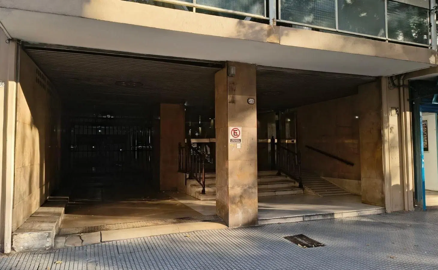 Cochera en venta - 12Mts2 - Balvanera 3