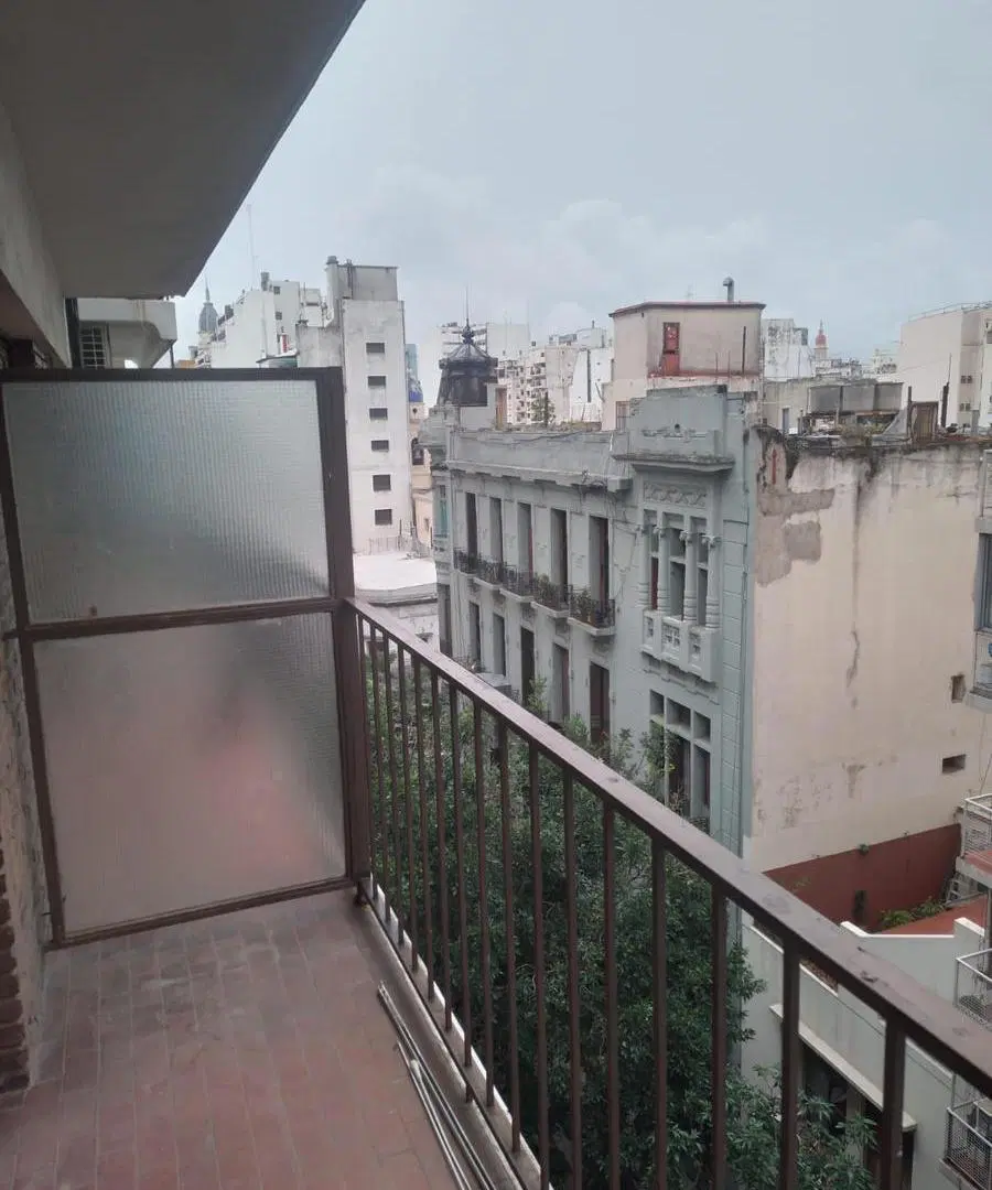 Departamento Monoambiente en alquiler - 1 Baño - Monserrat 2