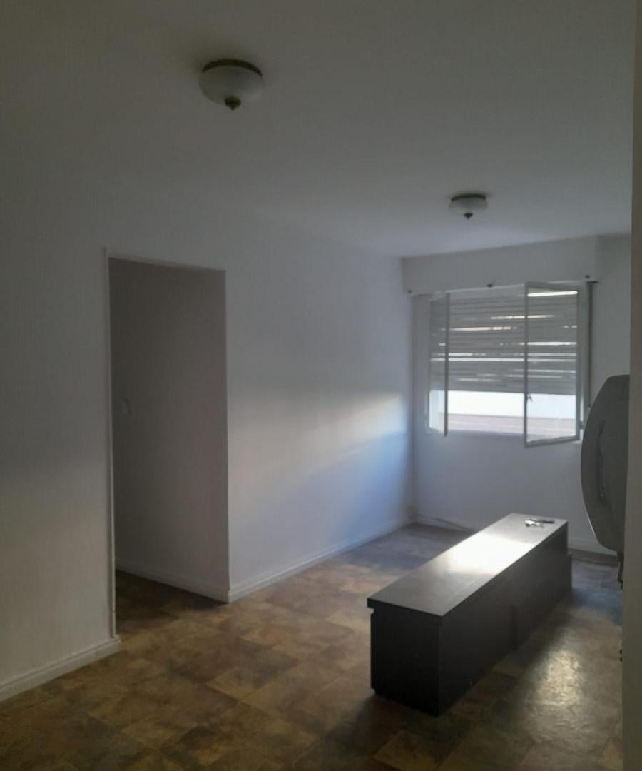 Departamento en venta - 3 Dormitorios 1 Baño - 64Mts2 - Chivilcoy