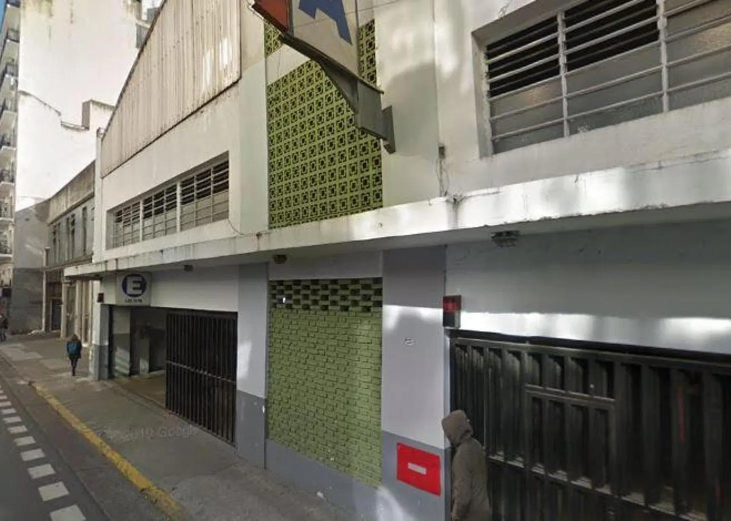 Cochera en venta - 12Mts2 - Monserrat 2