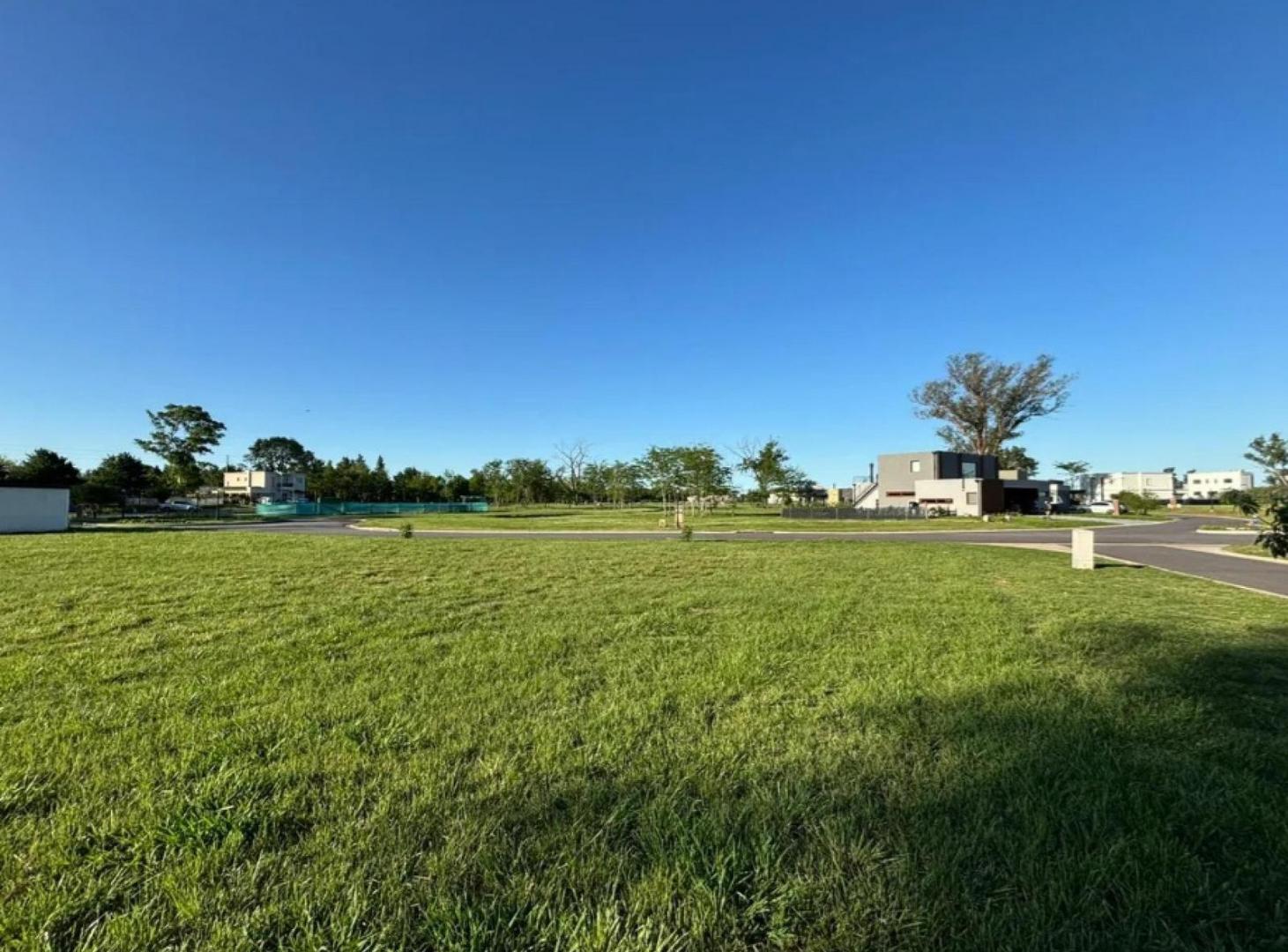 Terreno en venta - 602mts2 - San Juan Chico, Guillermo Hudson, Berazategui
