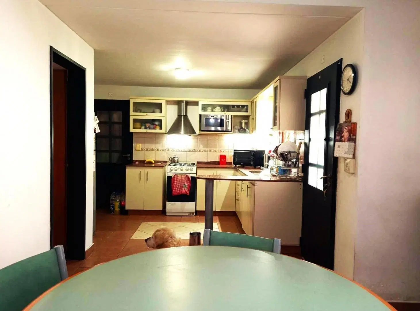Casa en venta - 3 Dormitorios 2 Baños - Castelar 2