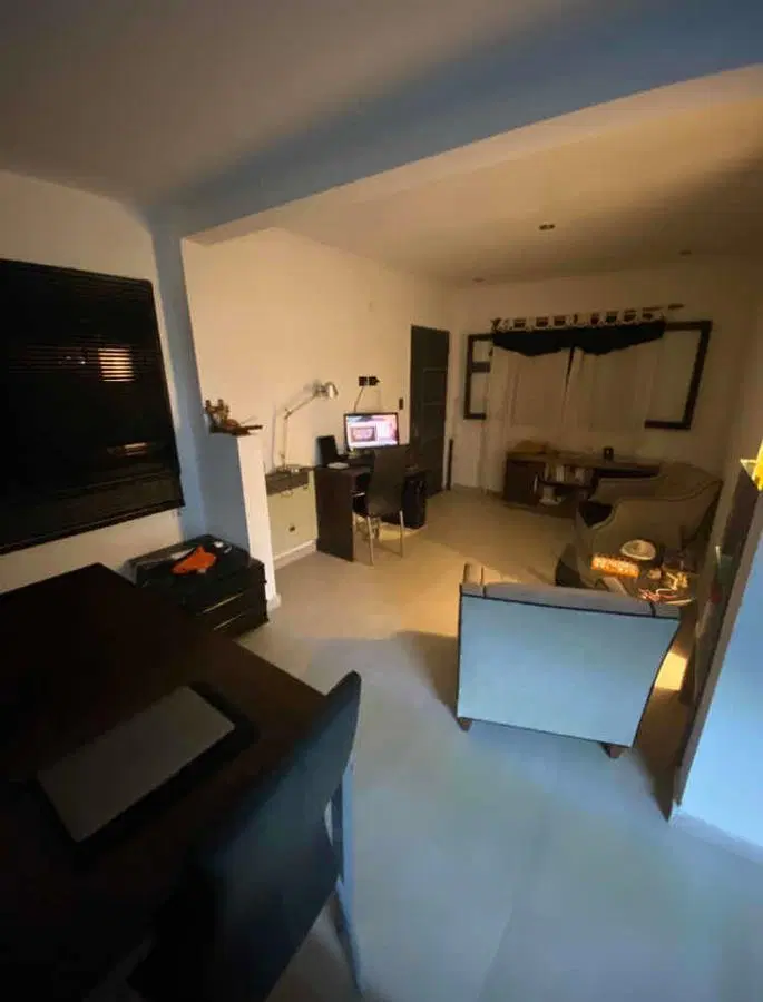 Casa en venta - 1 Dormitorio 1 Baño 1 Cochera- 80Mts2 - Cañuelas 3