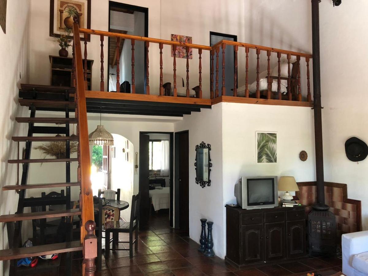 Casa en venta - 3 Dormitorios 1 Baño - 300Mts2 - Las Toninas