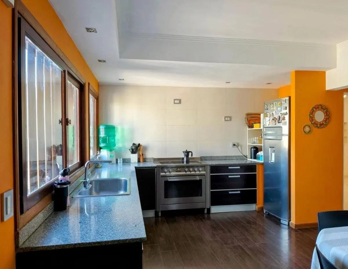 Casa en venta - 5 Dormitorios 4 Baños - 450mts2 - Mar del Plata 4