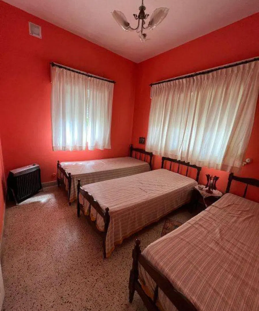 Casa en alquiler temporario - 2 Dormitorios 1 Baño - Mar de Ajó 3