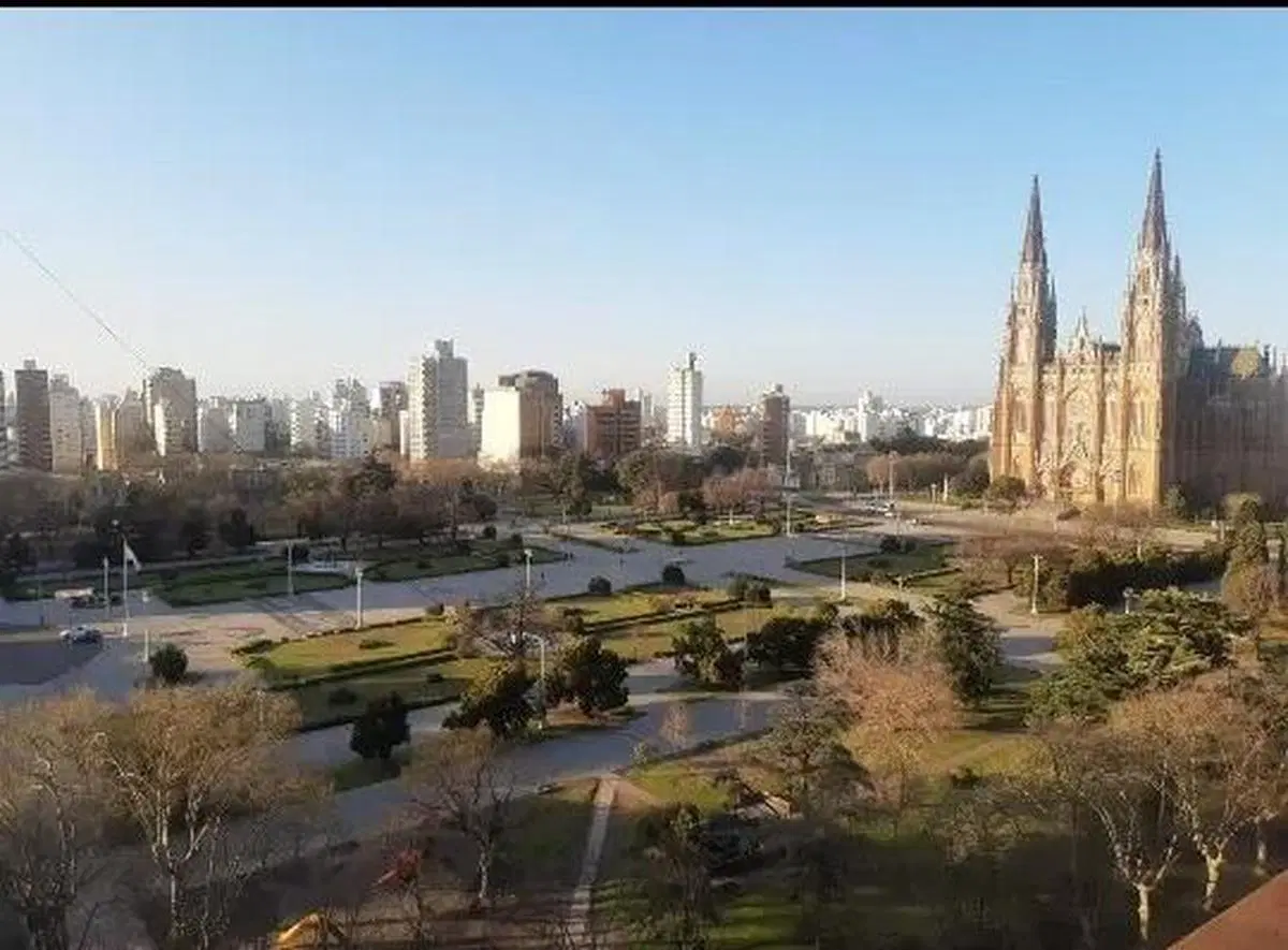 Departamento en venta - 3 Dormitorios 2 Baños - 86Mts2 - La Plata 3