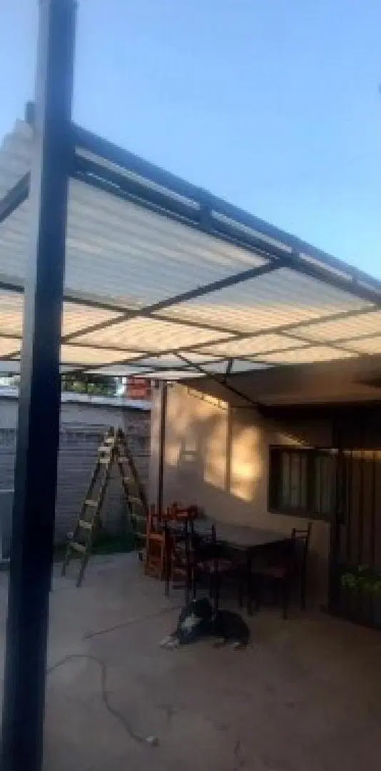 Casa en venta - 1 Dormitorio 1 Baño - Almirante Brown 2
