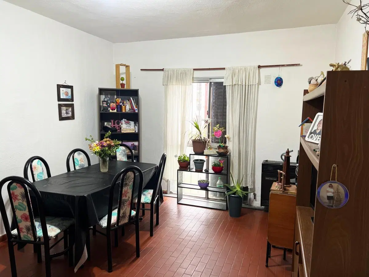 Departamento en venta - 3 Dormitorios 1 Baño - 64Mts2 - Wilde 1