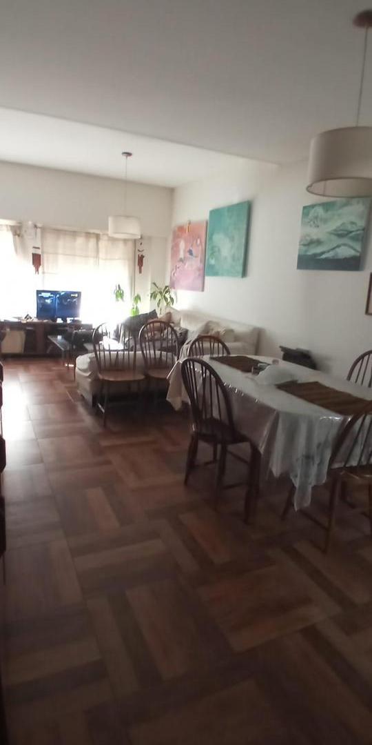 Dúplex en venta - 3 Dormitorios 4 Baños - Villa Santa Rita