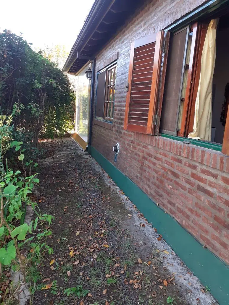 Casa en Venta - 2 Dormitorios 2 Baños Cochera - 370mts2 - Country Club Blanco, Buenos Aires 1