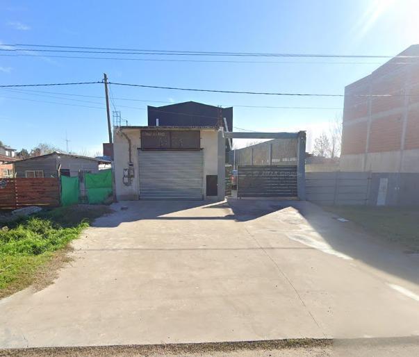 Local en venta - 2 Ambientes - Depósito - 700Mts2 - La Plata