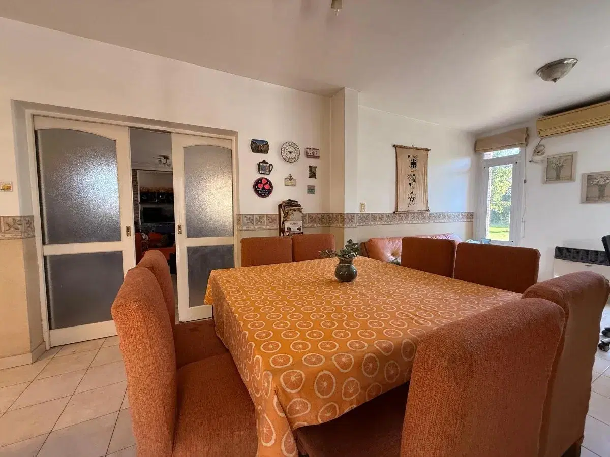 Casa en venta - 4 Dormitorios 4 Baños - General Pacheco 3