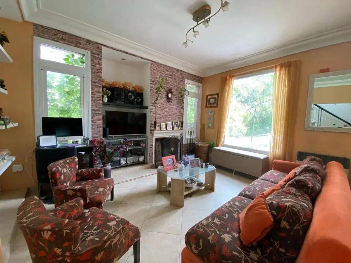 Casa en venta - 4 Dormitorios 4 Baños - General Pacheco 8