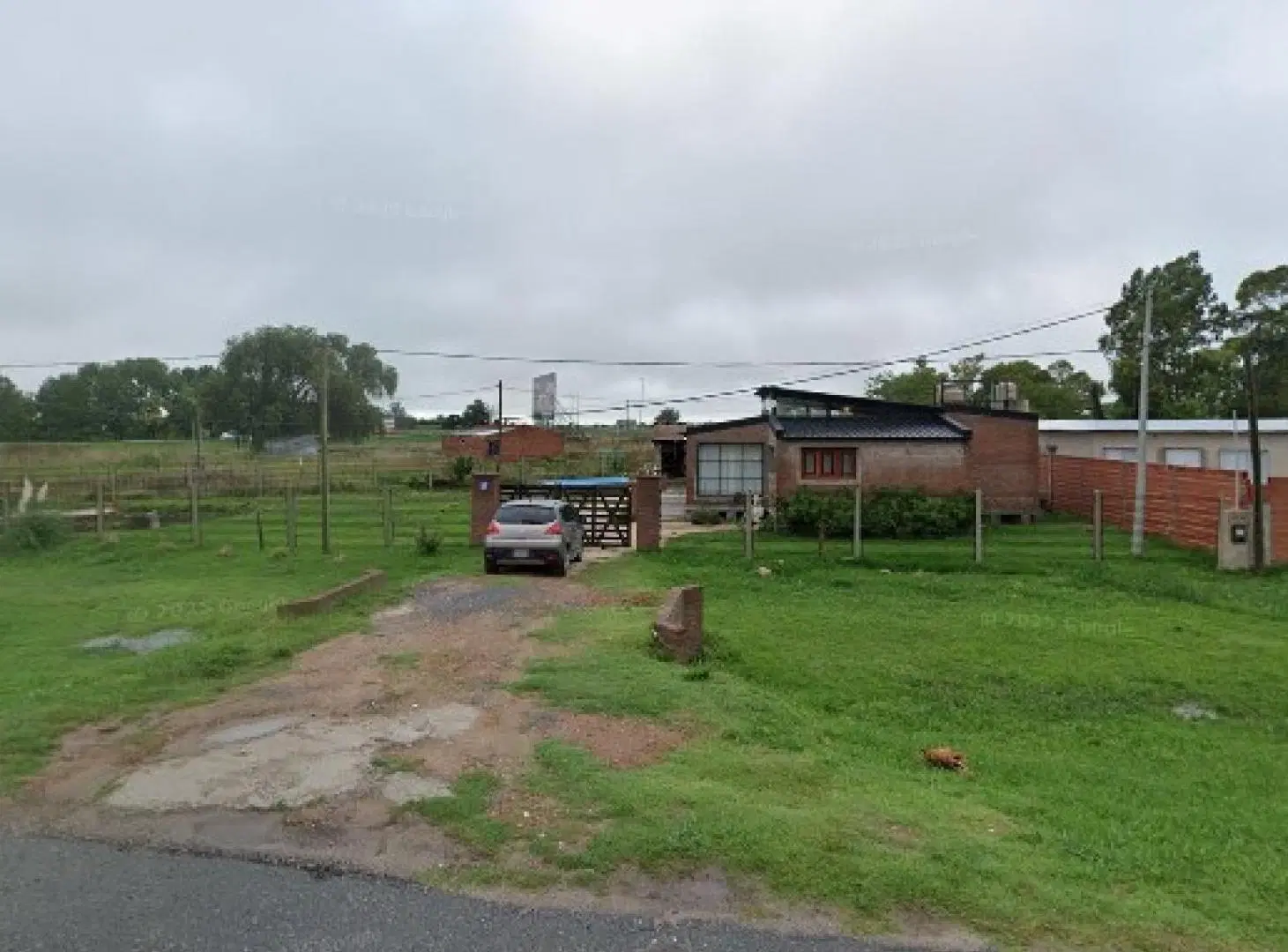 Casa en venta - 2 Dormitorios 2 Baños - Cocheras - 1.050Mts2 - Chascomús 3