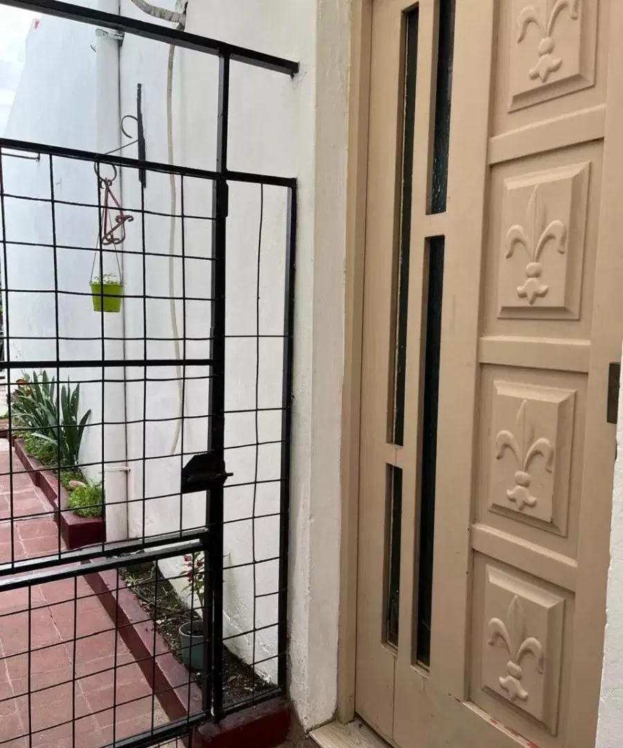 Casa en venta - 2 Dormitorios 1 Baño - 174Mts2 - Villa Maipú 2