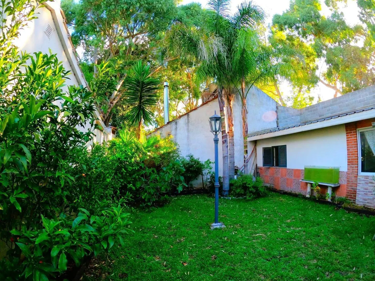 Casa en venta - 4 Dormitorios 3 Baños - 220mts2 - San Bernardo del Tuyu 5