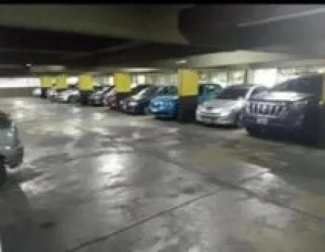 Cochera en venta - 13Mts2 - Belgrano 2