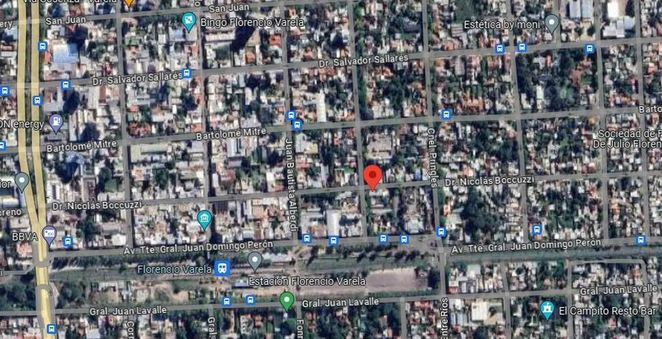 Casa en venta - 3 Dormitorios 1 Baño - Cochera - 278Mts2 - Florencio Varela 2