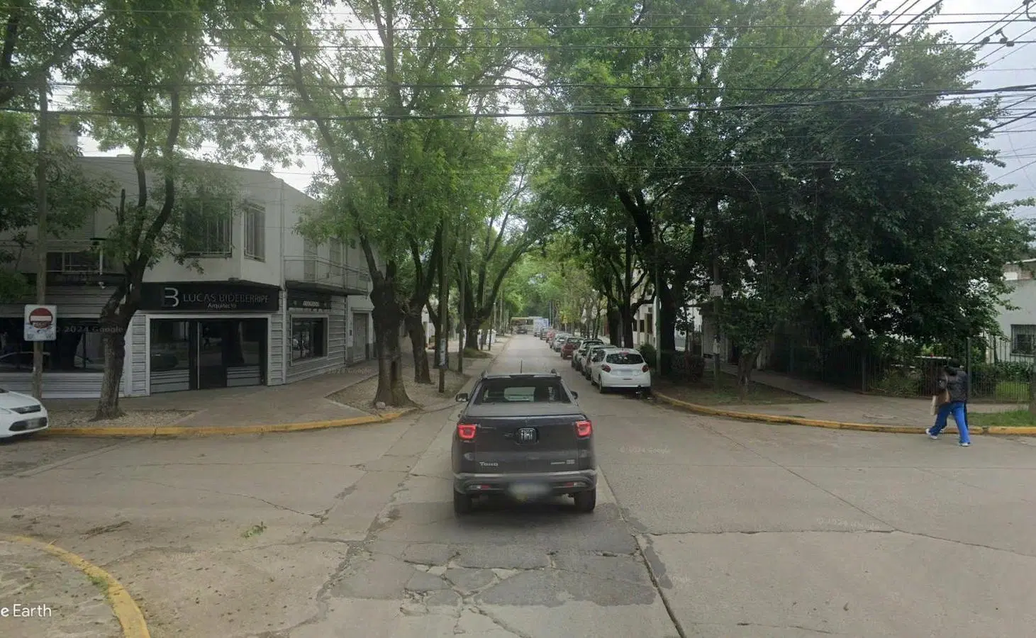 Casa en venta - 3 Dormitorios 1 Baño - Cochera - 278Mts2 - Florencio Varela 4