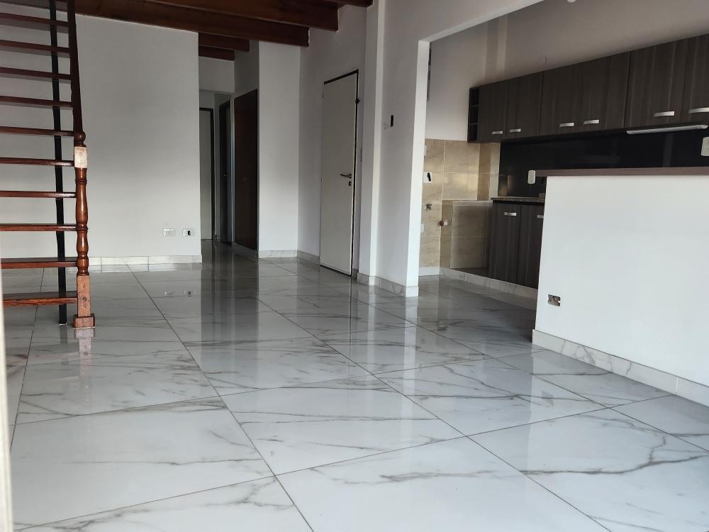 Dúplex en venta - 3 Dormitorios 1 Baño - Cochera - 62Mts2 - San Justo, La Matanza