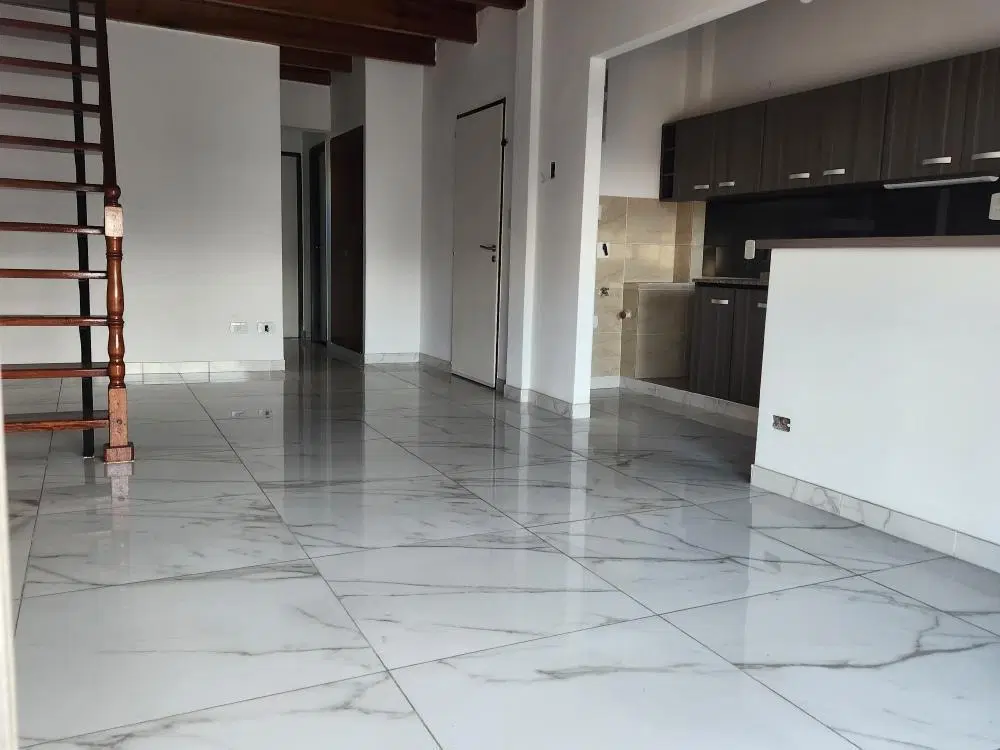 Dúplex en venta - 3 Dormitorios 1 Baño - Cochera - 62Mts2 - San Justo, La Matanza 1