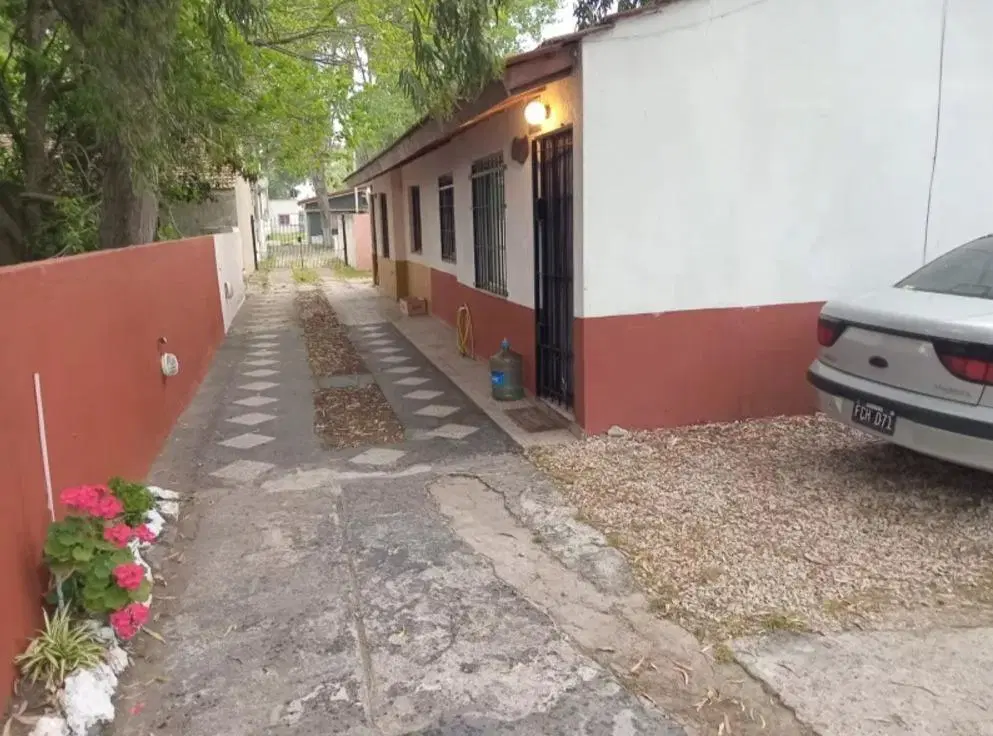 Casa en venta - 2 Dormitorio 1 Baño - Cochera - 86Mts2 - Mar del Tuyú 2