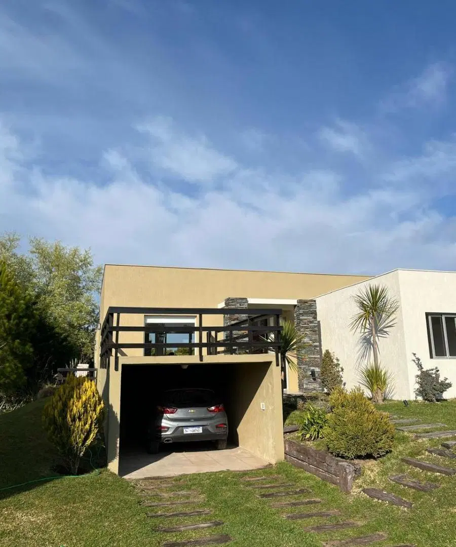 Casa en venta - 3 Dormitorios 3 Baños - Cochera - 1.000Mts2 - Pinamar 3