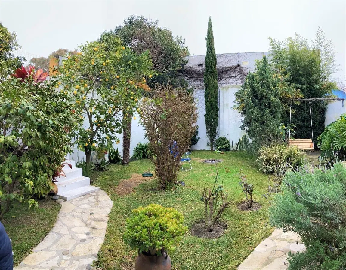 Casa en venta - 2 Dormitorios 2 Baños - 268mts2 - Don Bosco 3