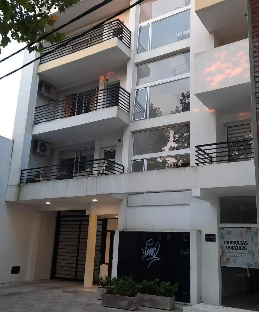 Departamento en venta - 2 Dormitorios 2 Baños - 60mts2 - Chivilcoy 3